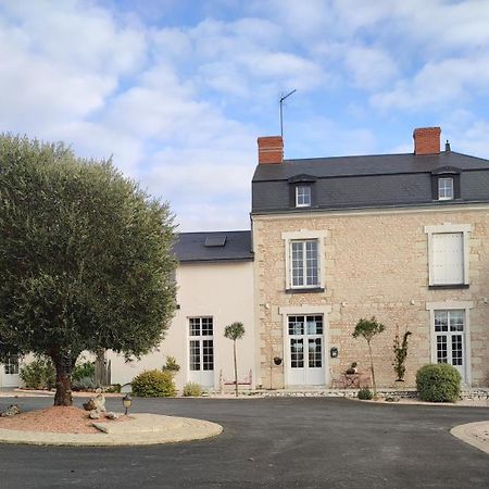 La Maison D'Alida Nueil-sous-Faye Exterior foto