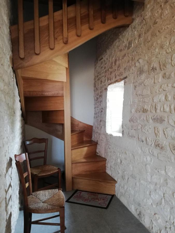 La Maison D'Alida Nueil-sous-Faye Exterior foto